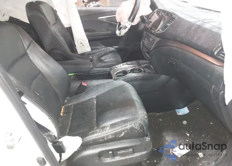 2021 Honda Pilot Awd Special Edition from USA, damaged, VIN 5FNYF6H20MB019570